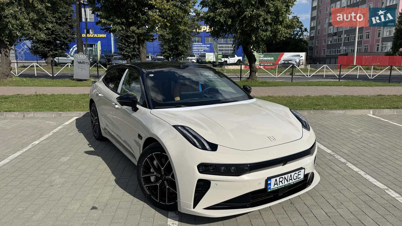 Zeekr 001
