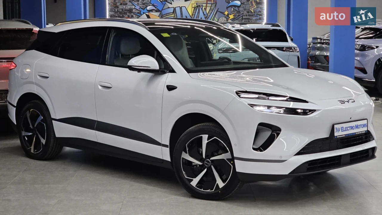 BYD Sea Lion 06