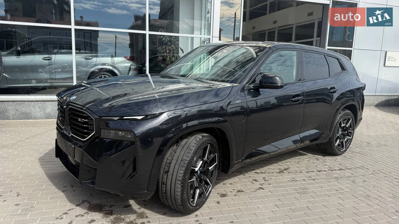 BMW XM