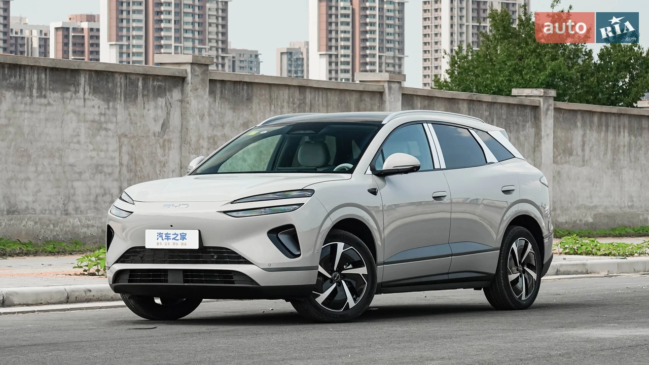 BYD Sea Lion 06