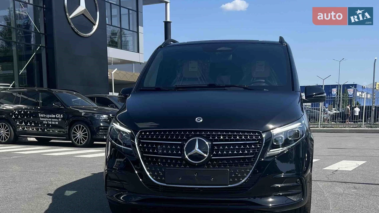 Mercedes-Benz V-Class