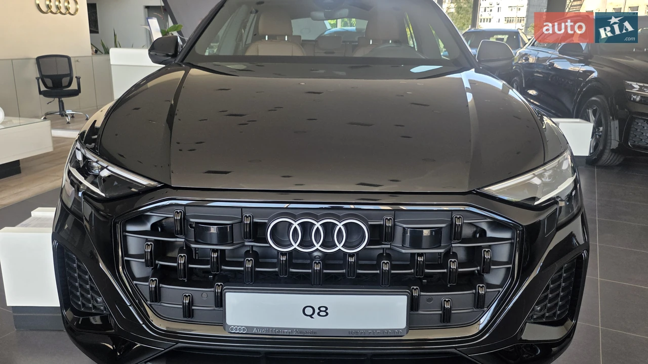 Audi Q8