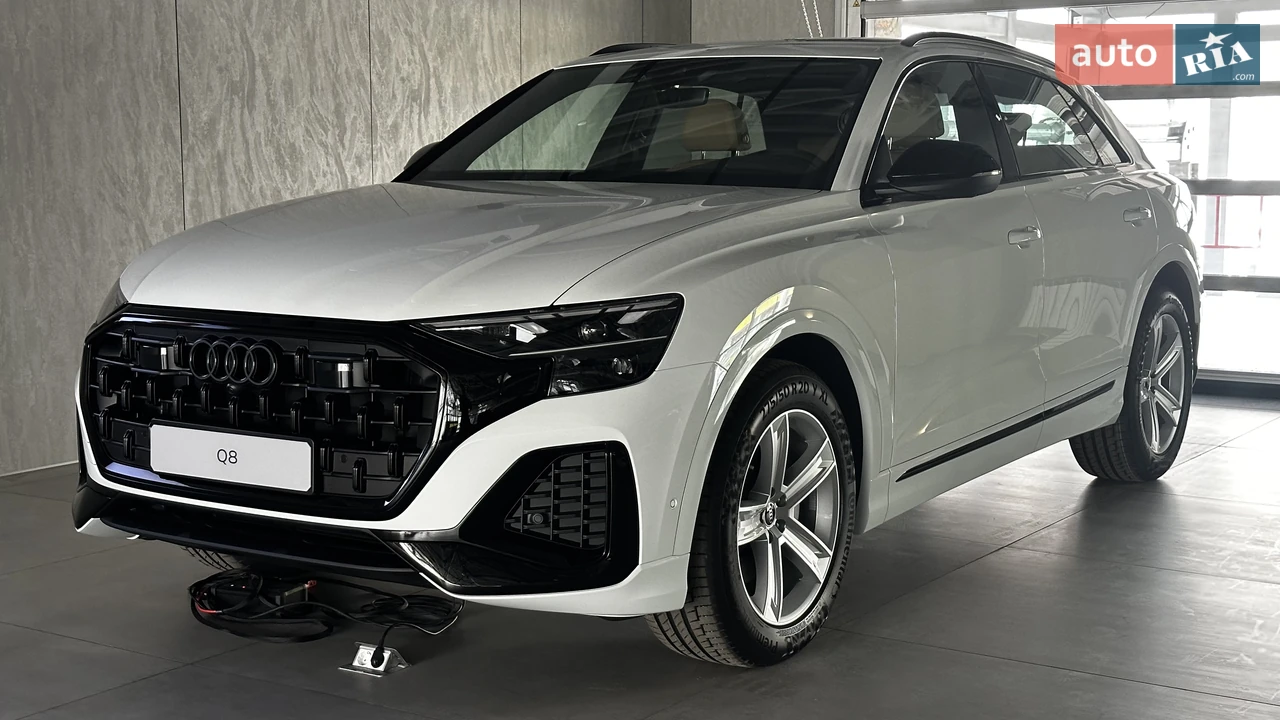Audi Q8