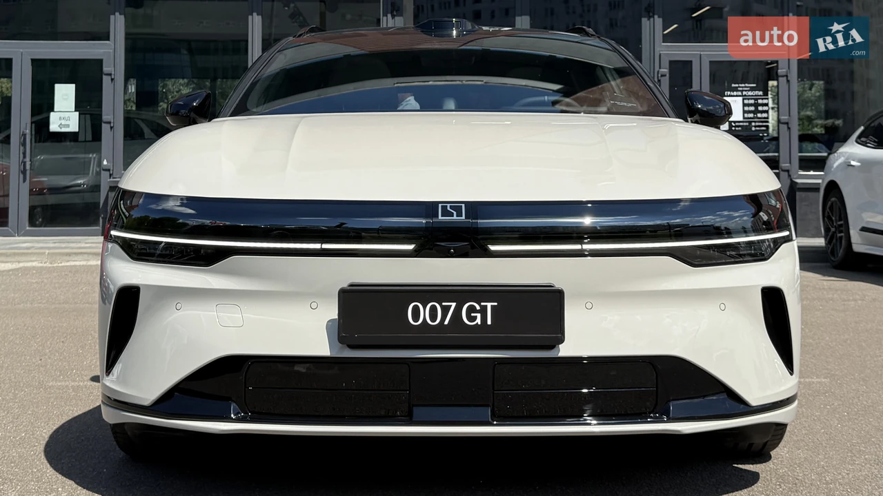 Zeekr 007 GT