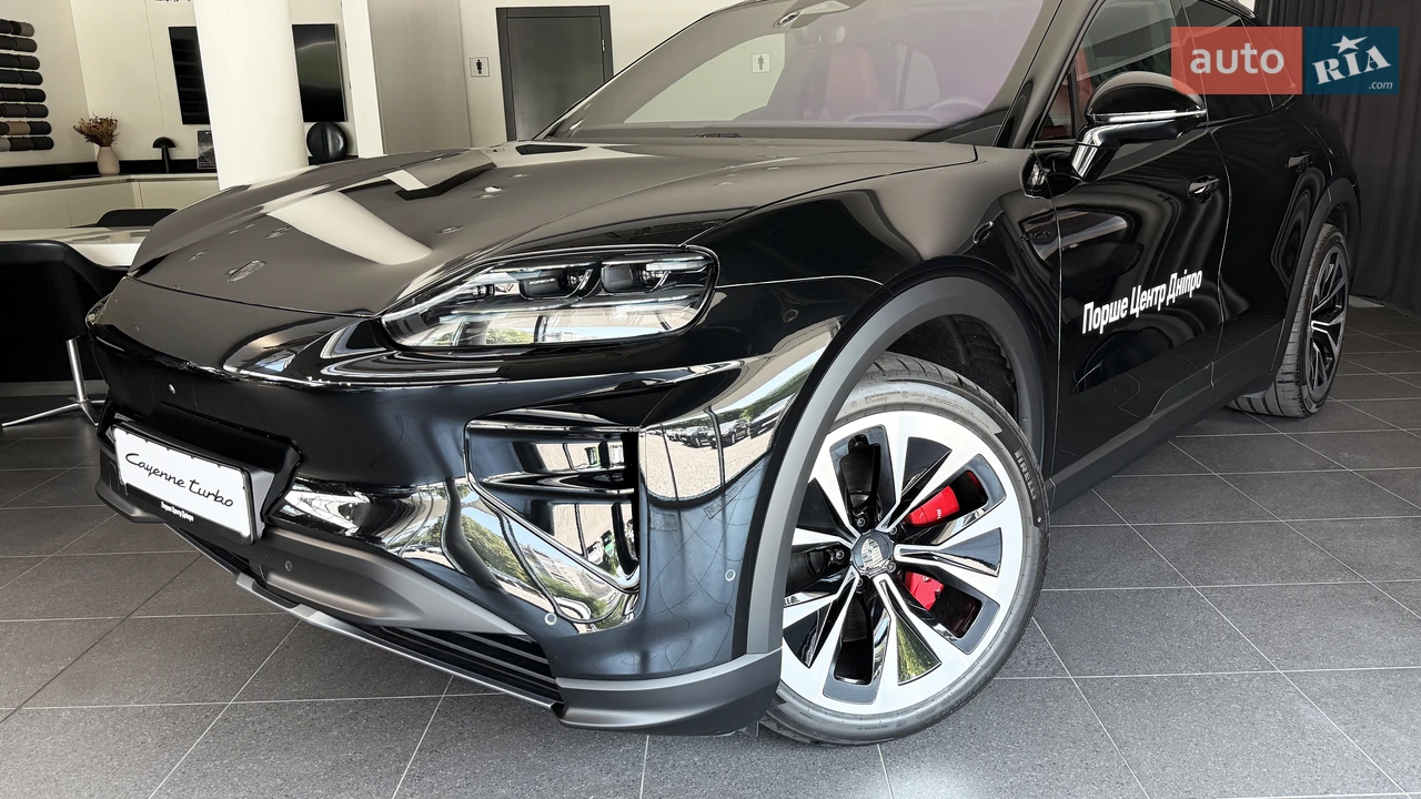 Porsche Cayenne Electric