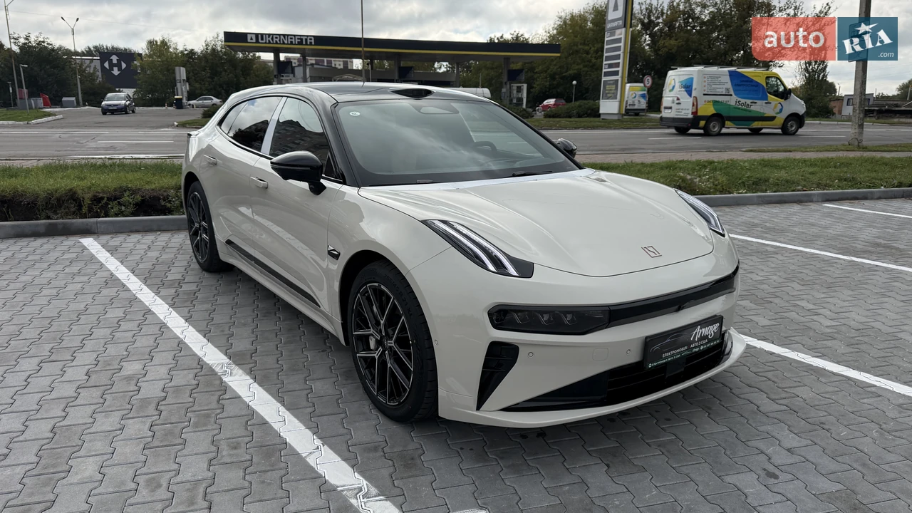 Zeekr 001