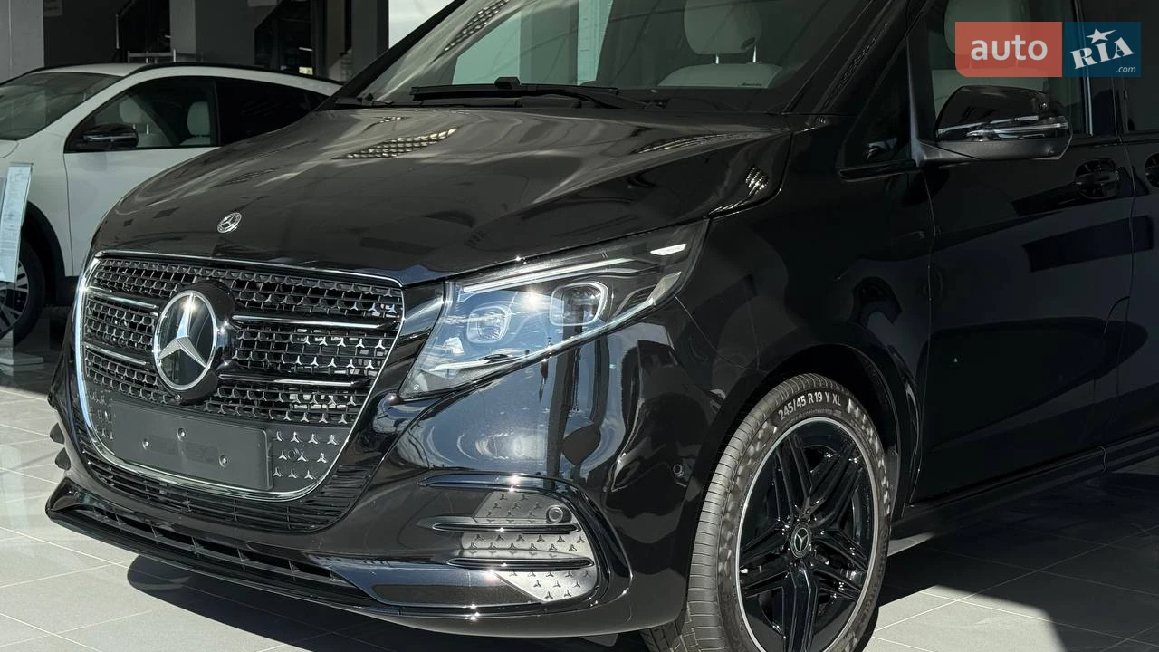 Mercedes-Benz V-Class