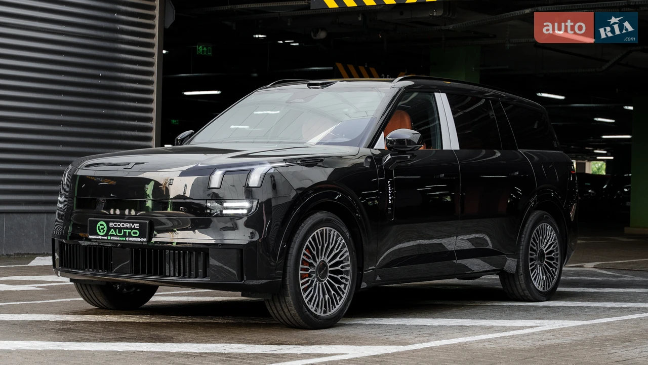 Lynk&Co 900