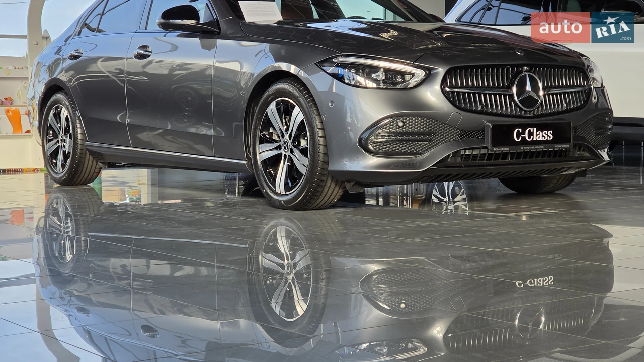Mercedes-Benz C-Class