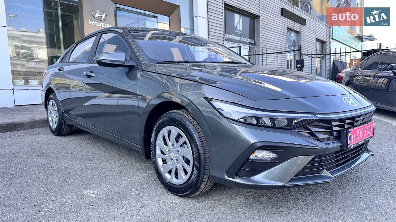 Hyundai Elantra