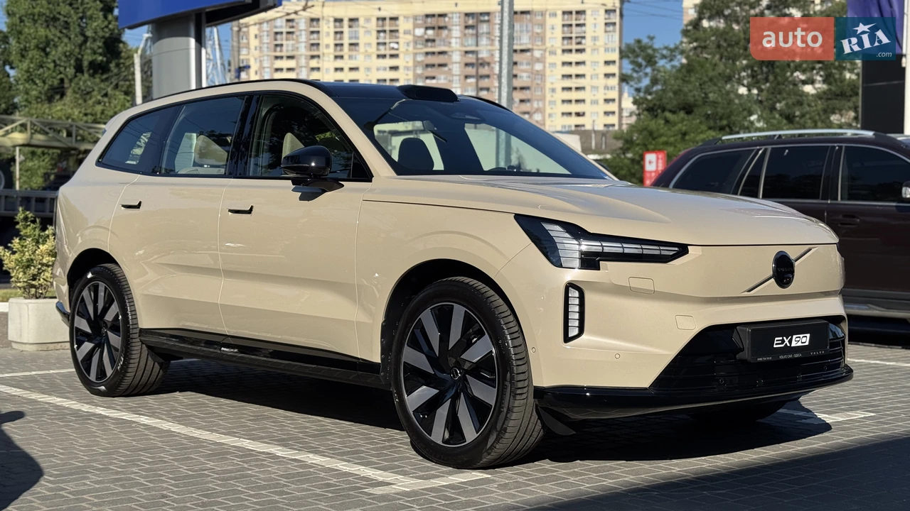 Volvo EX90