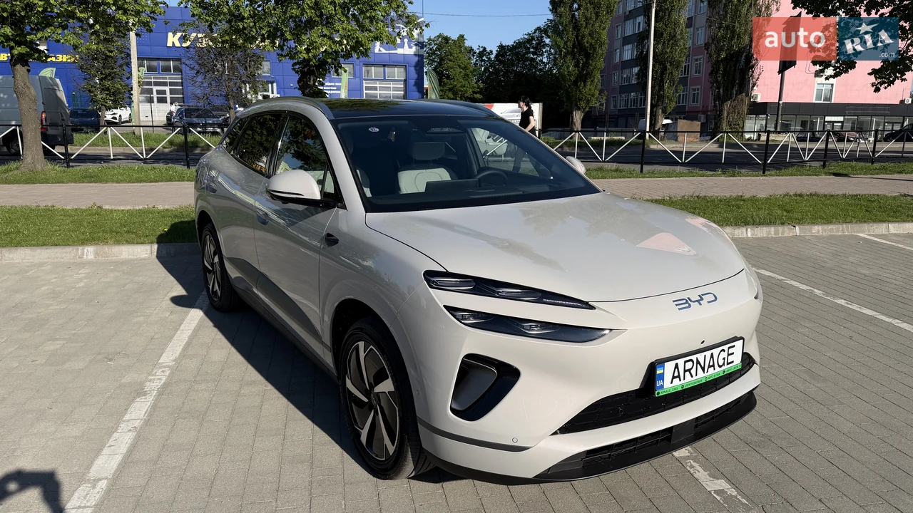 BYD Sea Lion 06
