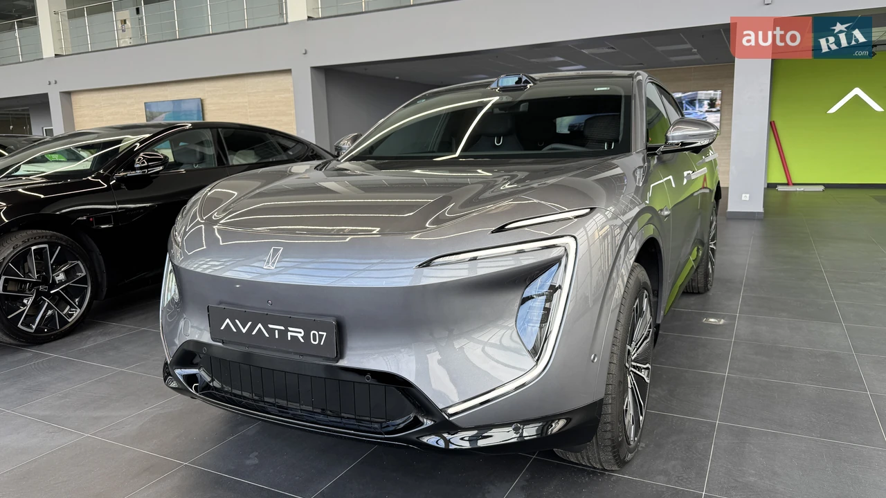 Avatr 07