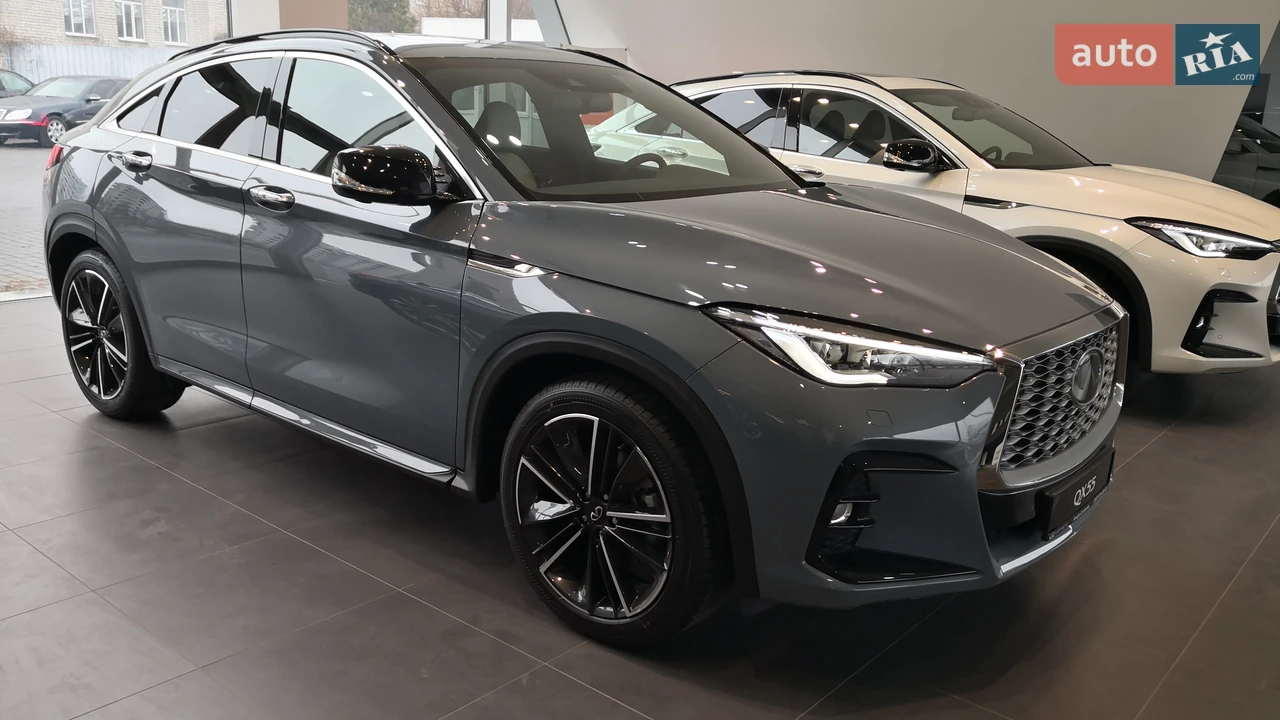 Infiniti QX55