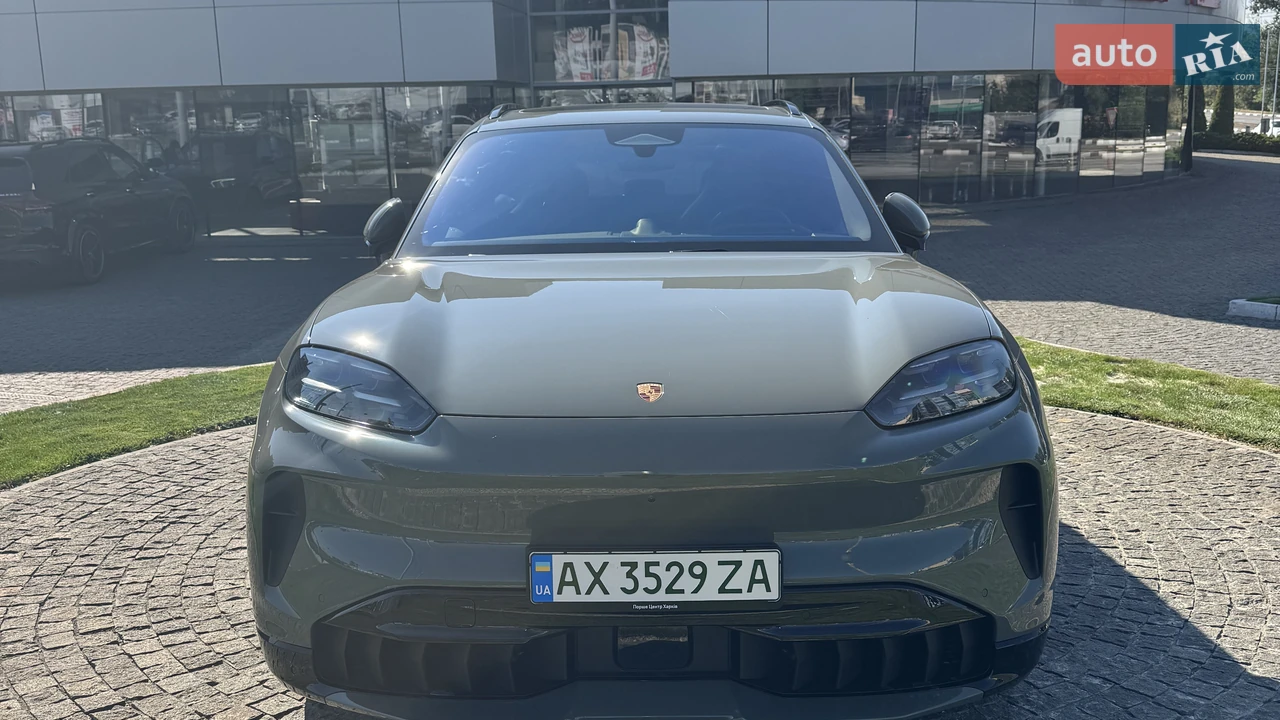 Porsche Cayenne Electric