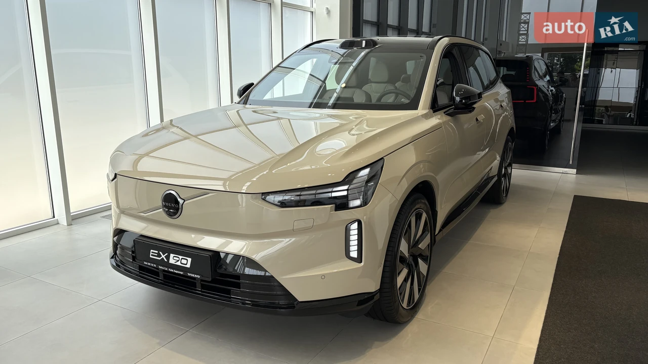 Volvo EX90