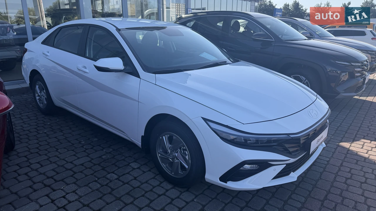 Hyundai Elantra