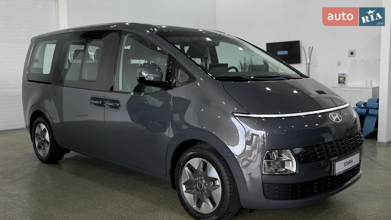 Hyundai Staria