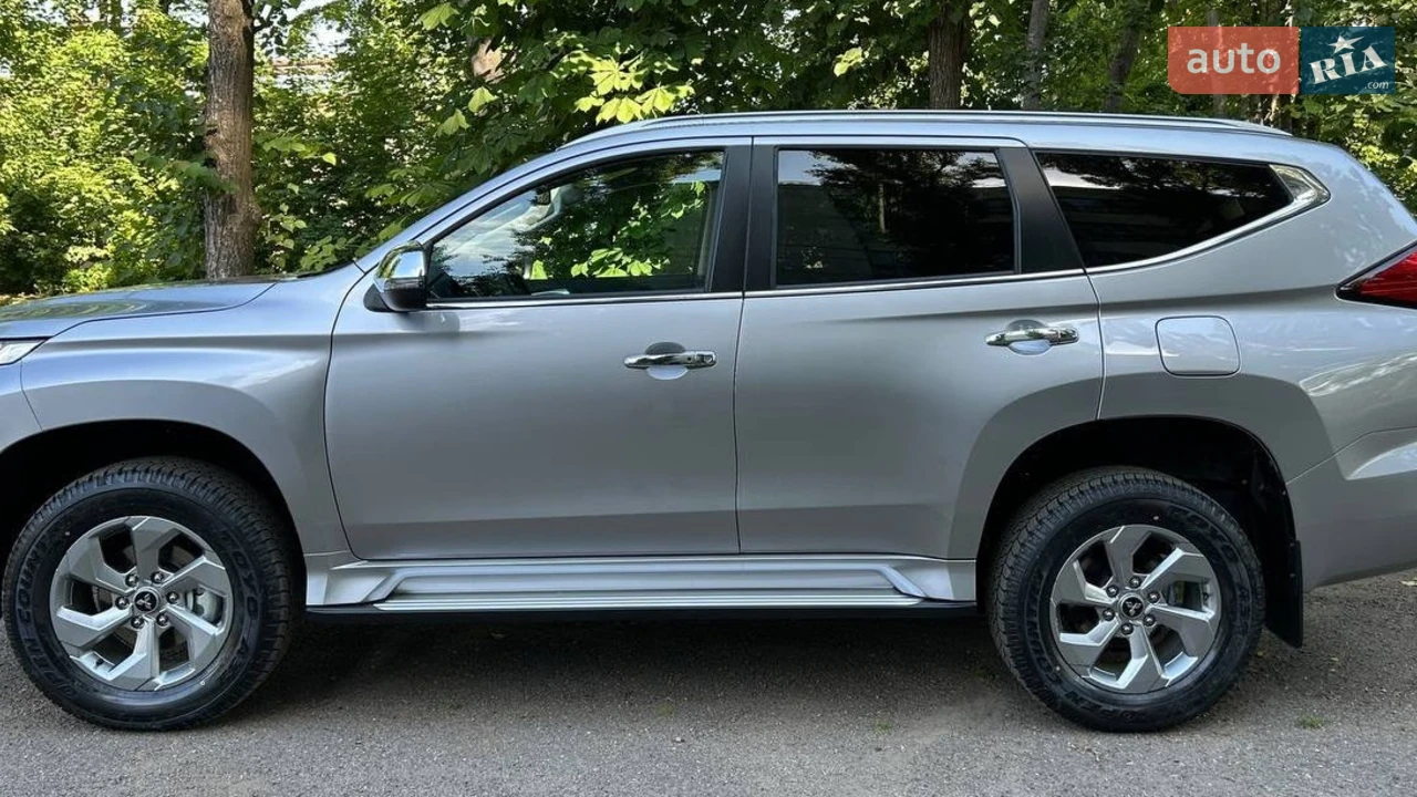 Mitsubishi Pajero Sport