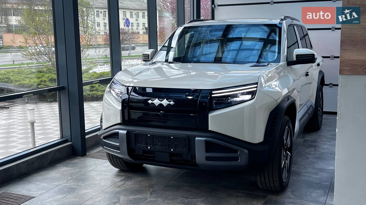 BYD Leopard 3