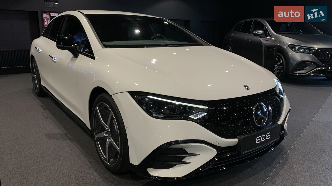 Mercedes-Benz EQE