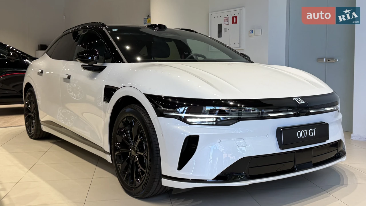 Zeekr 007 GT