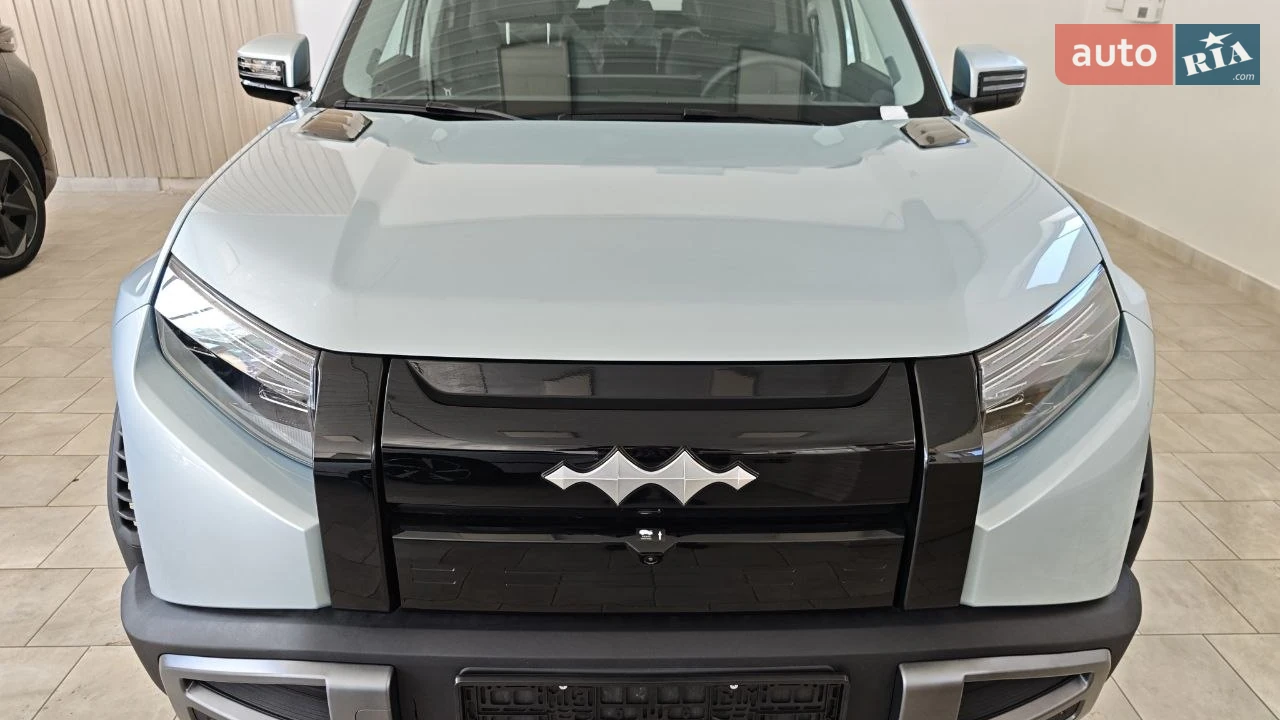 BYD Leopard 3