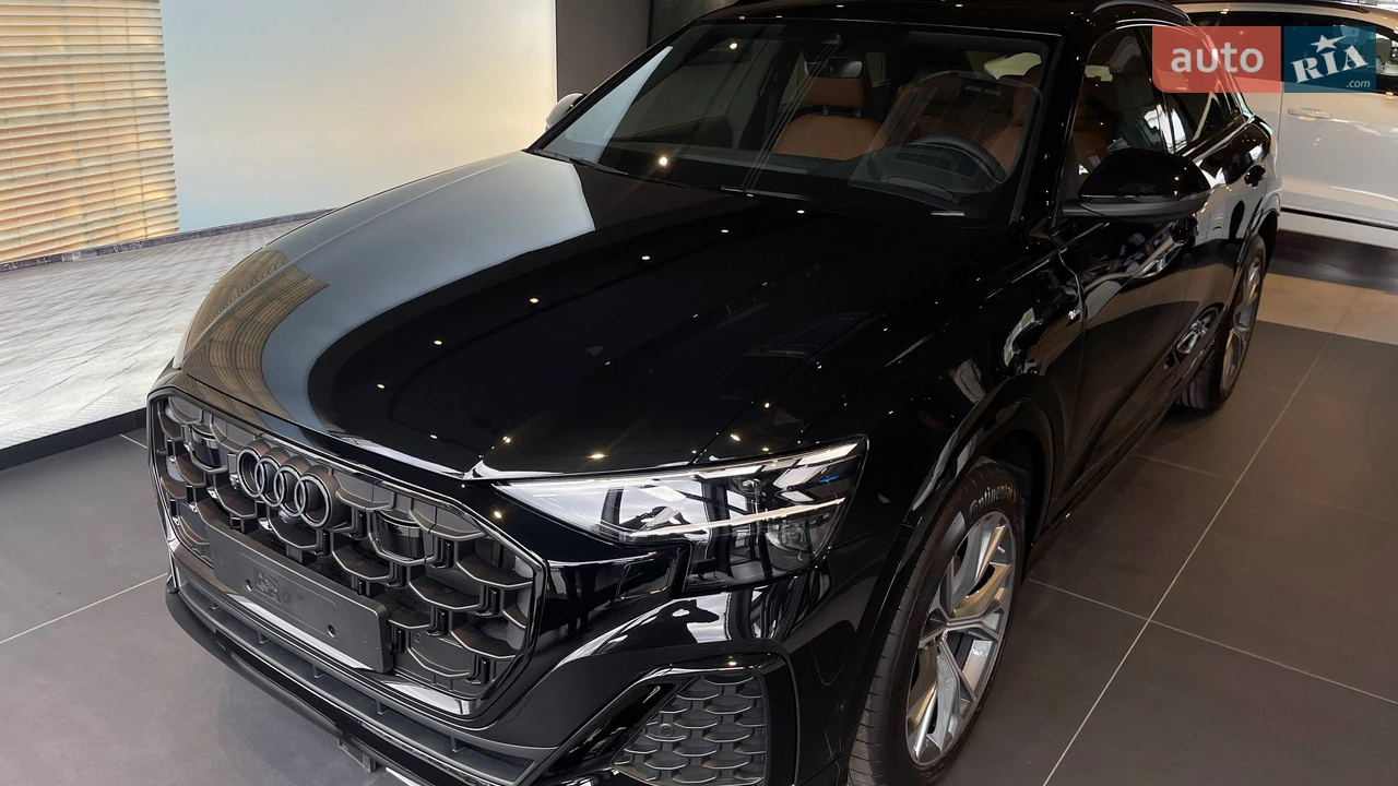 Audi Q8