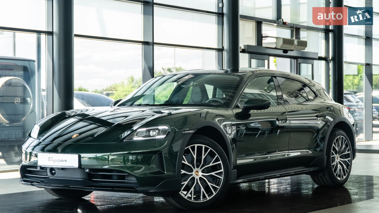 Porsche Taycan Cross Turismo