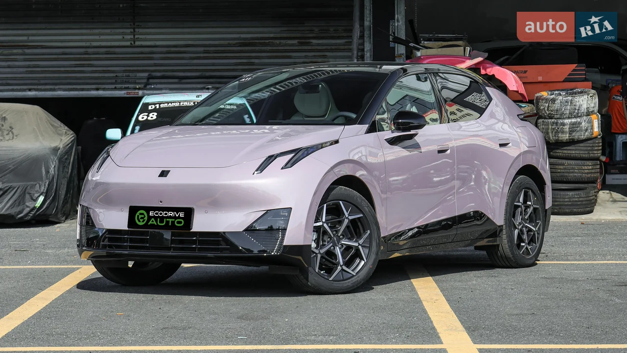 Lynk&Co Z20