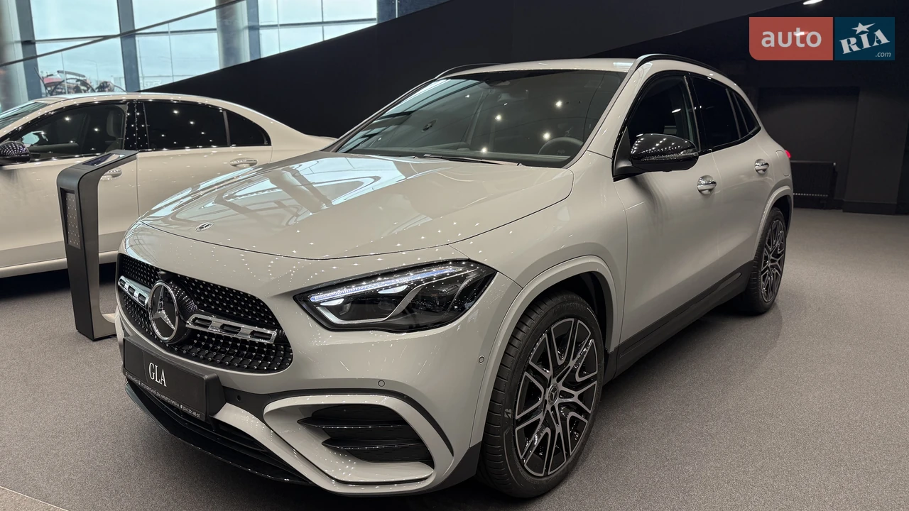 Mercedes-Benz GLA-Class
