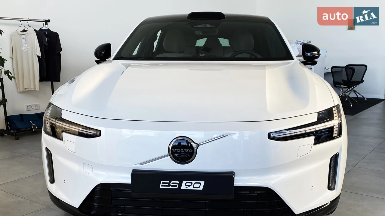 Volvo ES90