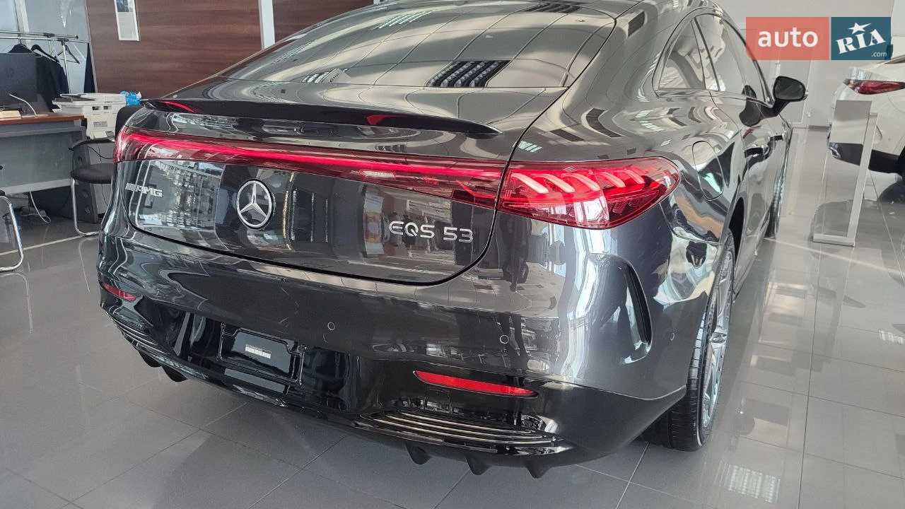 Mercedes-Benz EQS