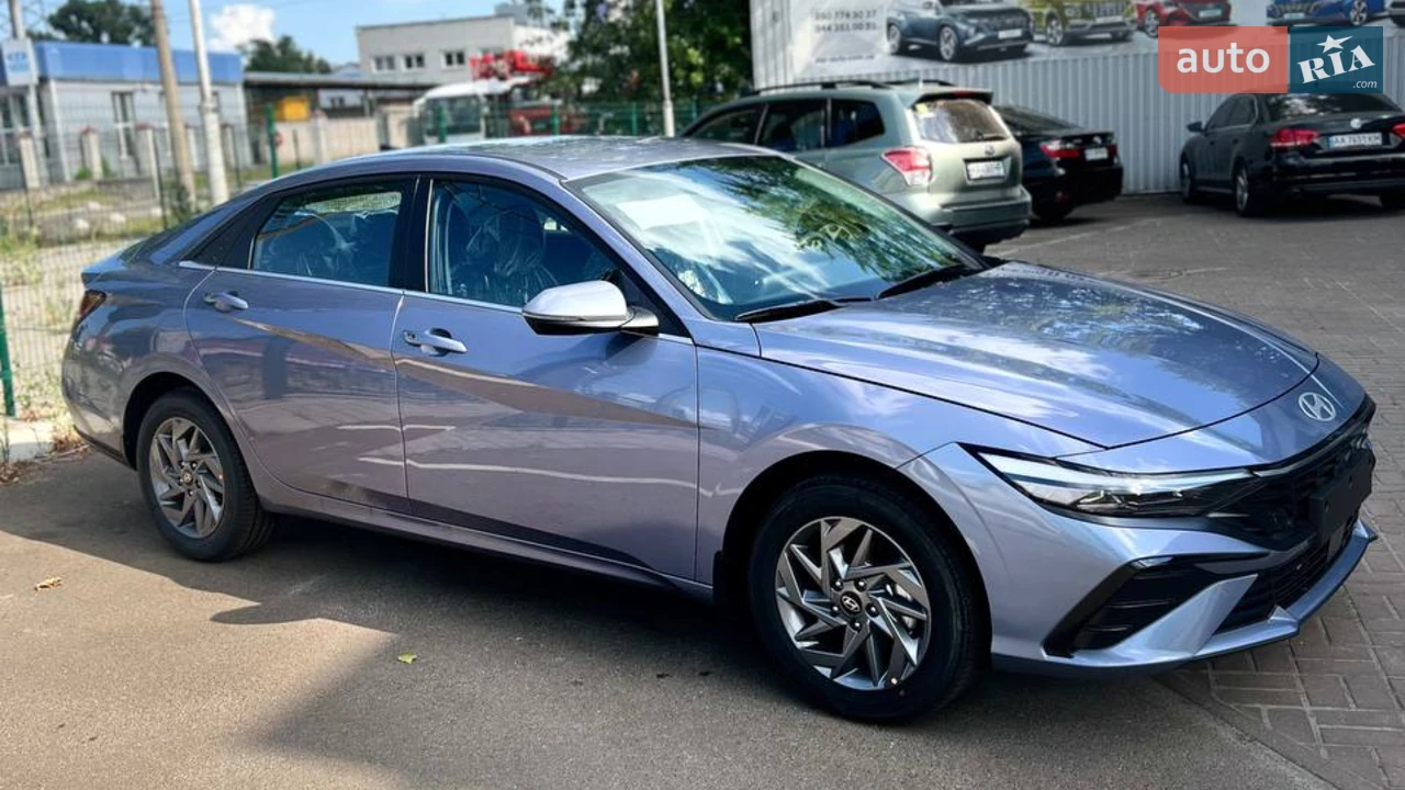 Hyundai Elantra