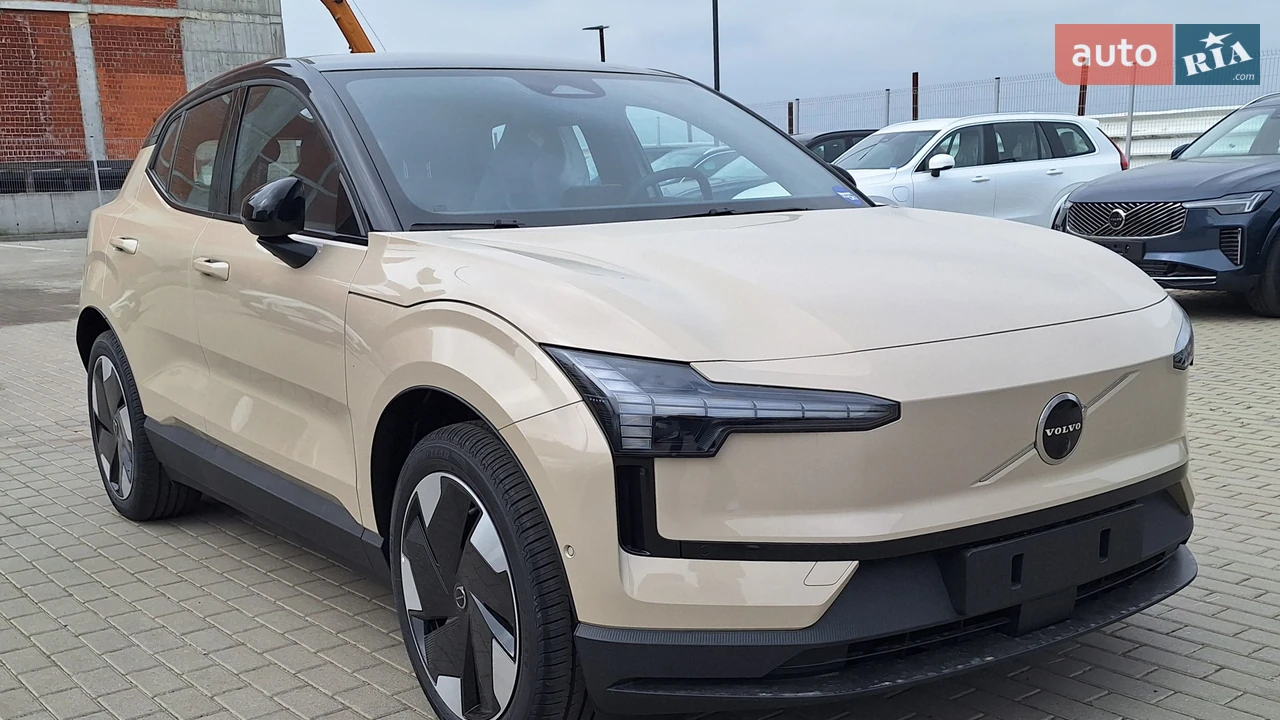 Volvo EX30