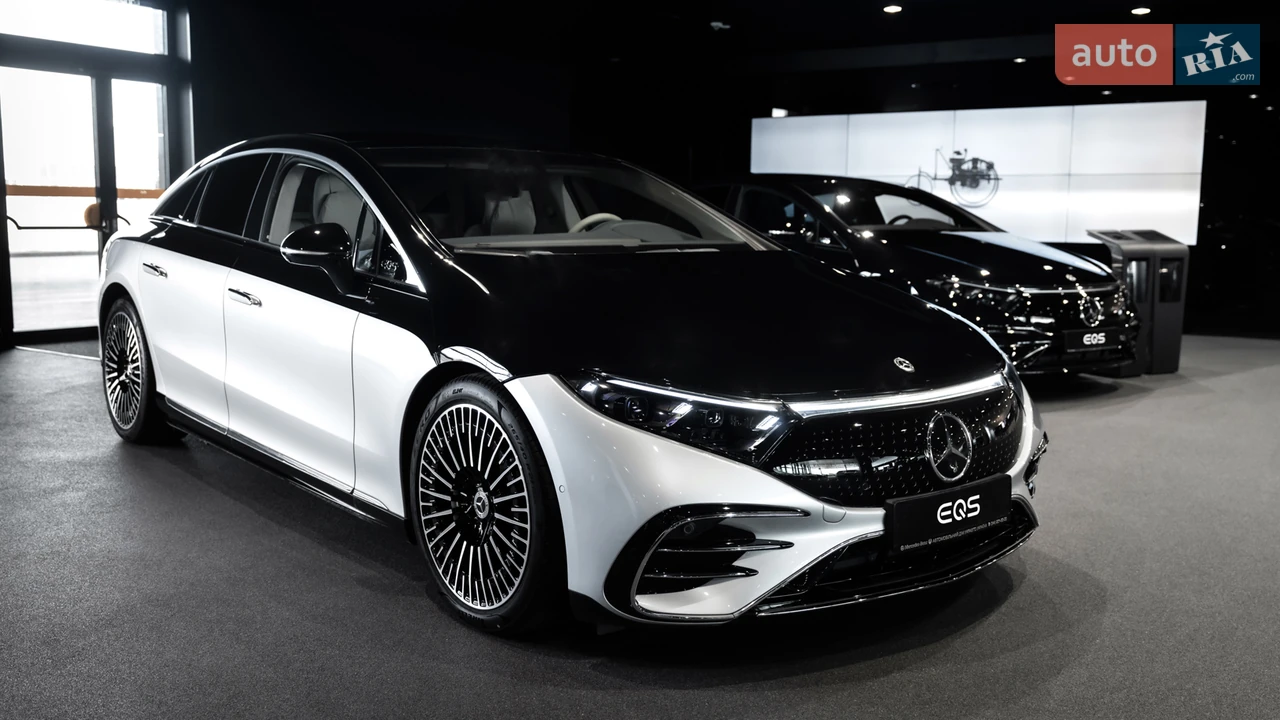 Mercedes-Benz EQS