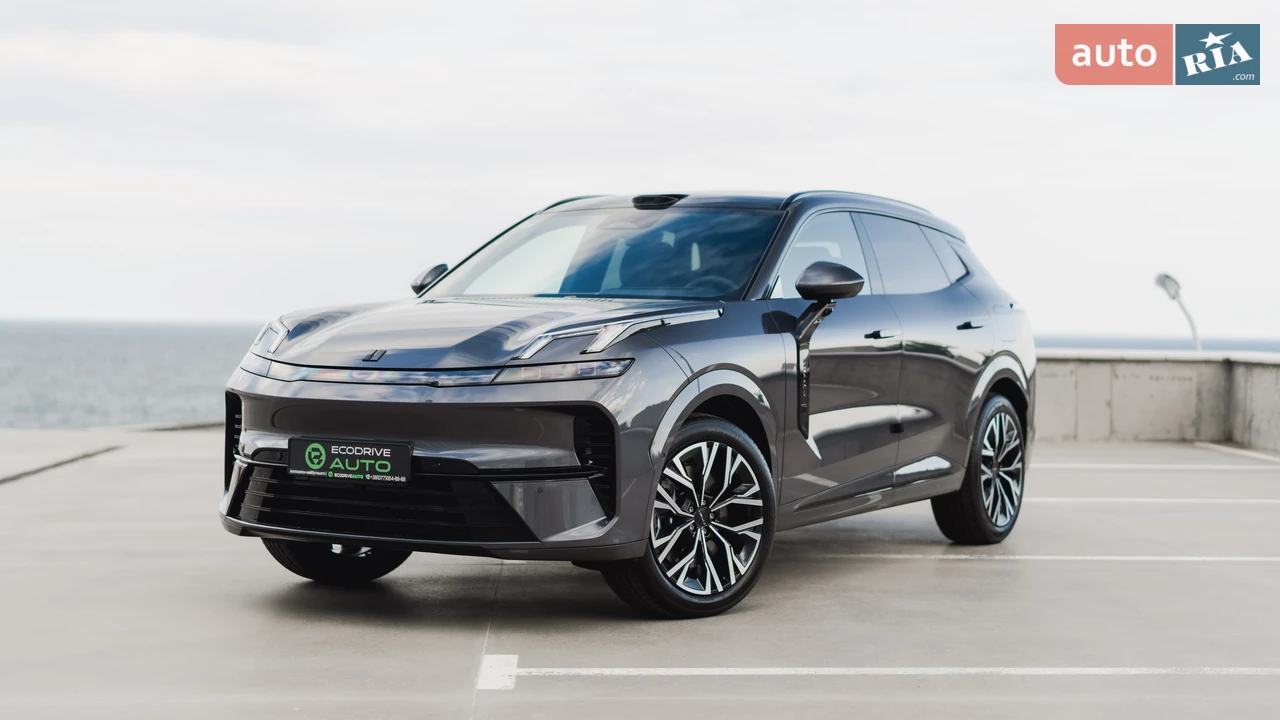 Lynk&Co 08