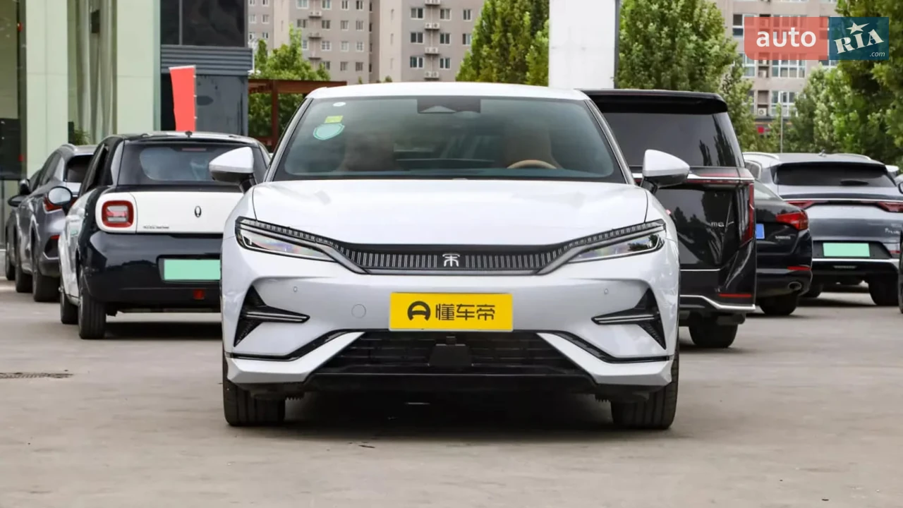 BYD Song L