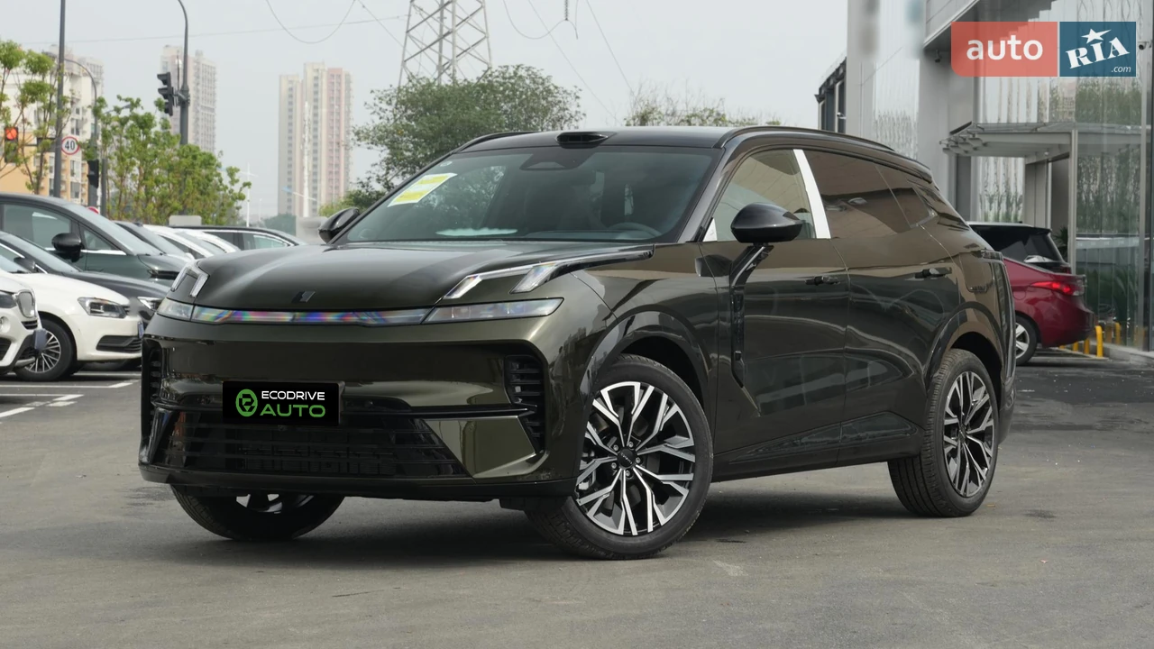 Lynk&Co 08