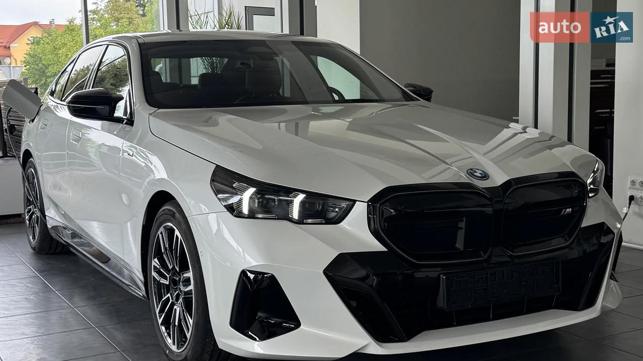 BMW i5