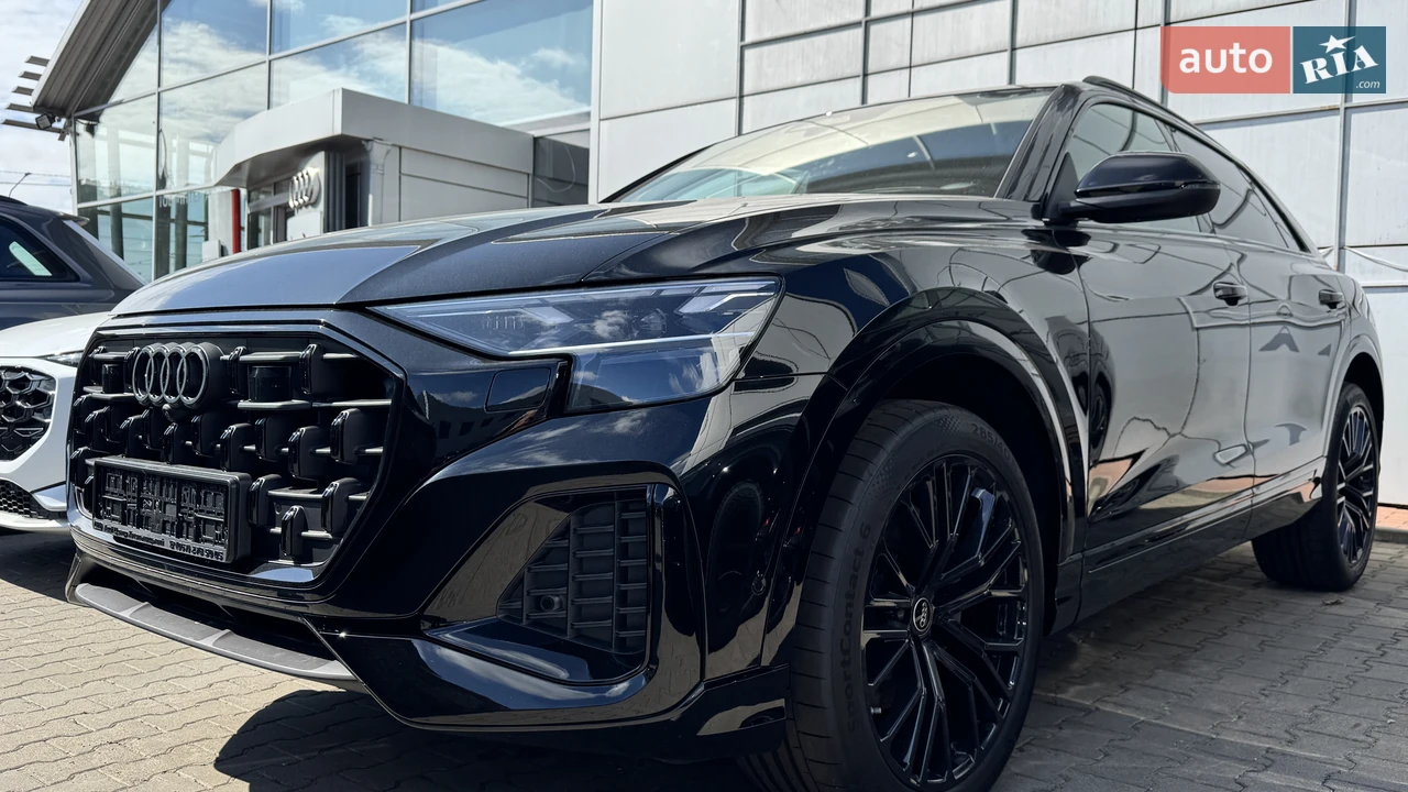 Audi Q8