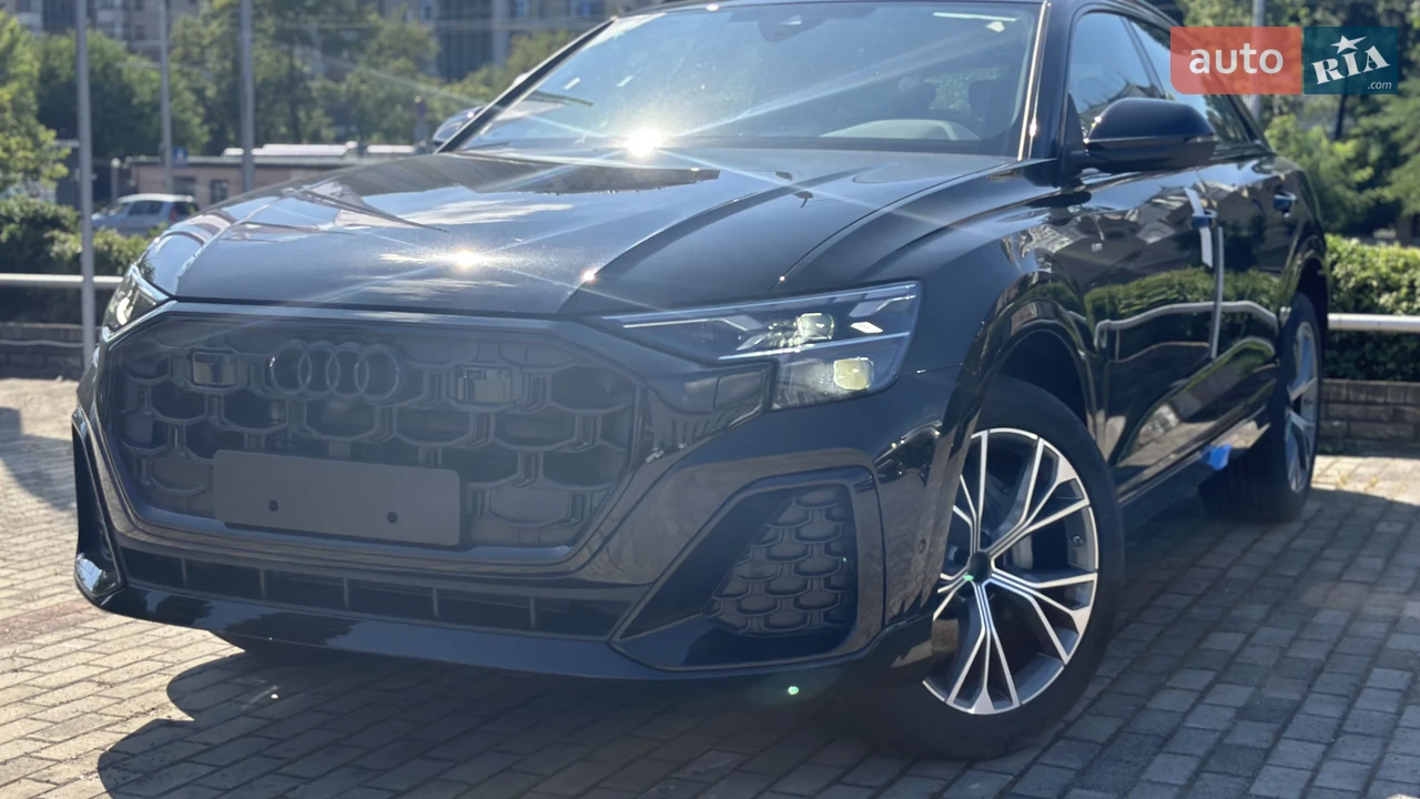 Audi Q8