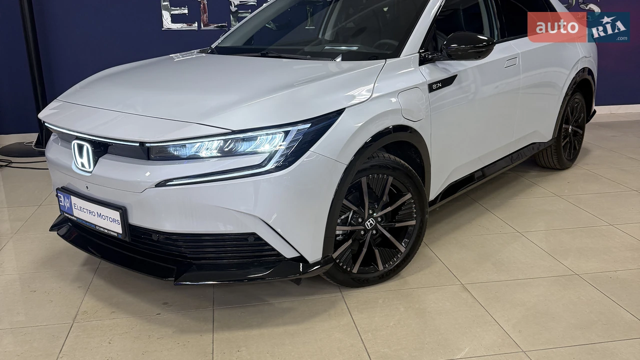 Honda e:NP2