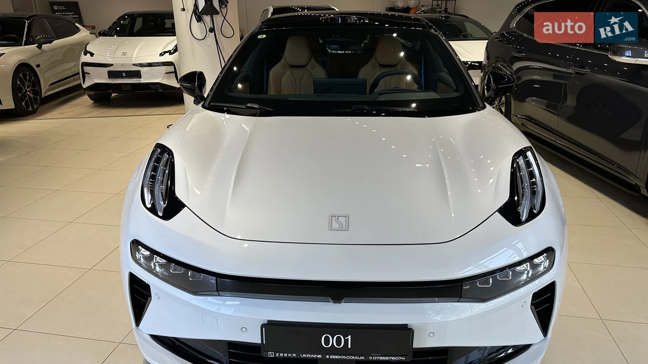 Zeekr 001