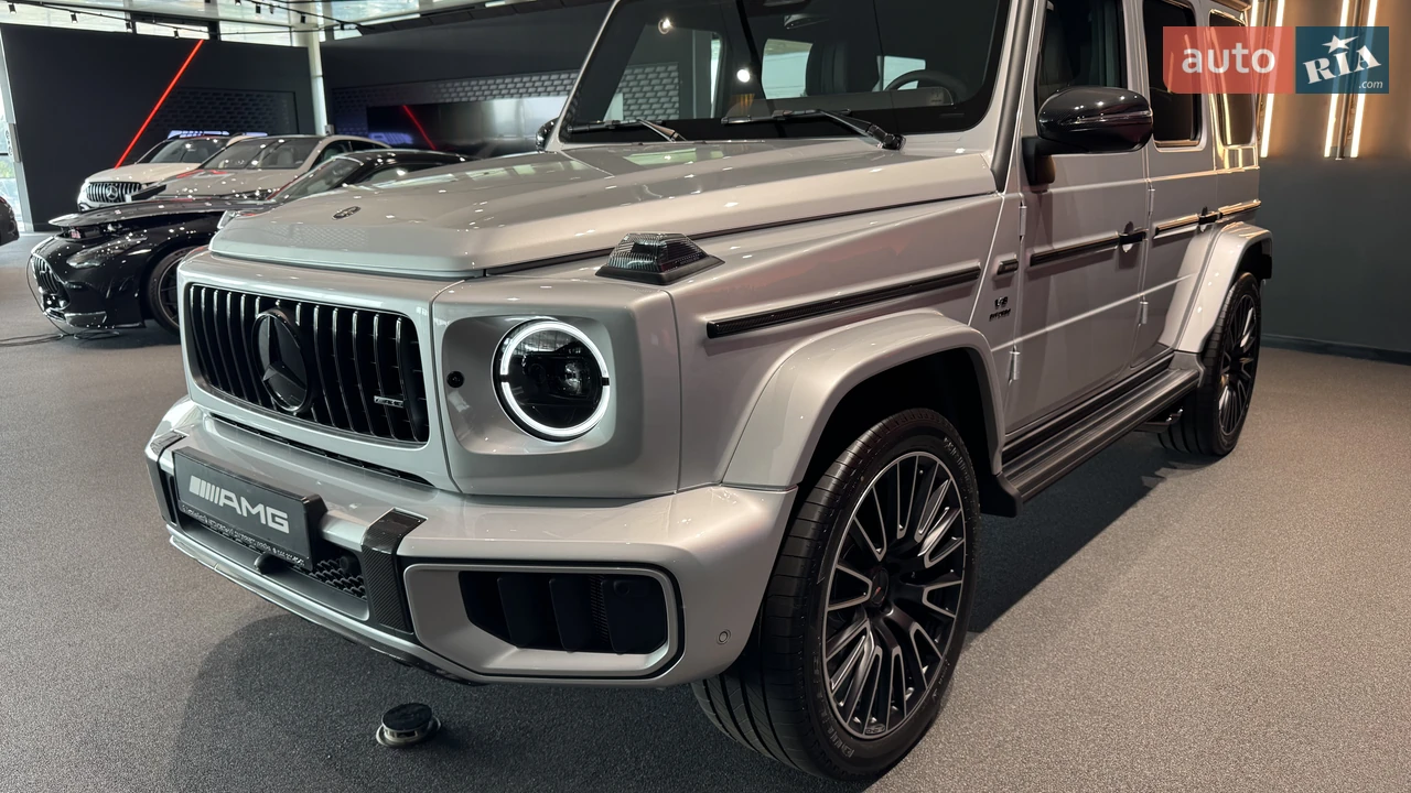Mercedes-Benz G-Class