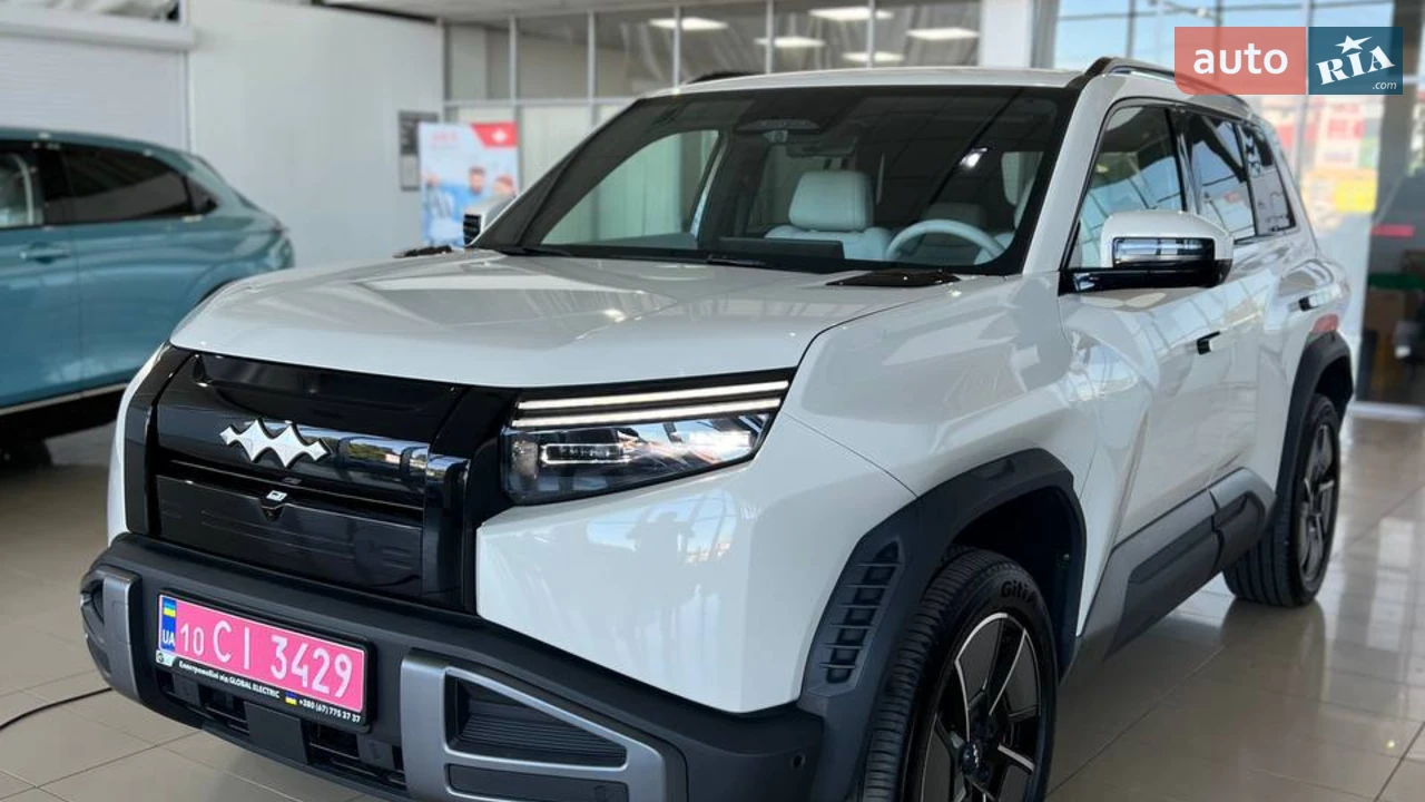 BYD Leopard 3