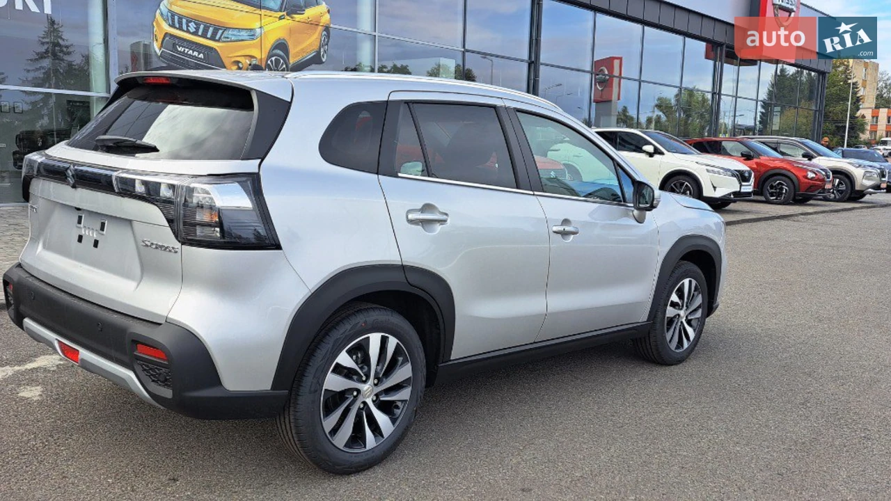 Suzuki S-Cross