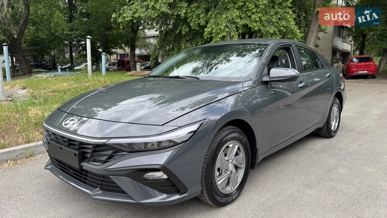 Hyundai Elantra