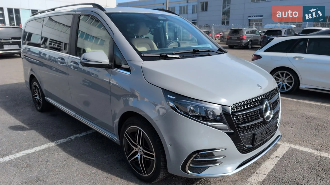 Mercedes-Benz V-Class
