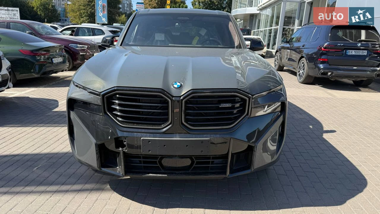 BMW XM